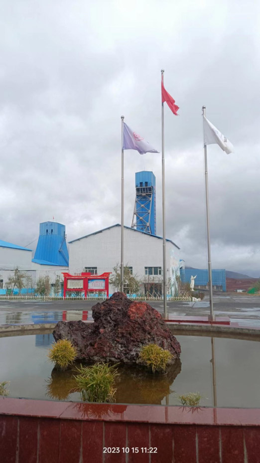 新疆興陶大北礦業主副井、箕斗、罐籠、過卷過放操車設備制作安裝